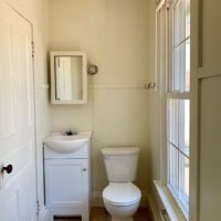 16 Palmer Apt. B Bathroom